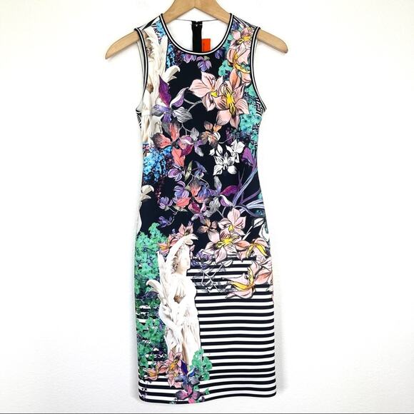 Clover Canyon Scuba Dress Floral Statue in XS - Picture 1 of 14
